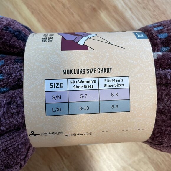 Muk Luks Long Cabin Socks L/XL Fully Lined Non-skip Grippers 2 Pair Pack NWT - Picture 5 of 6